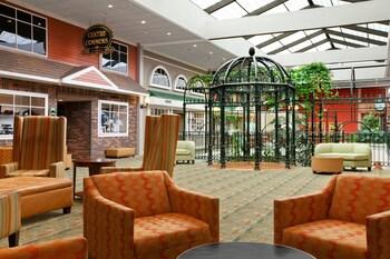 Days Inn Penn State