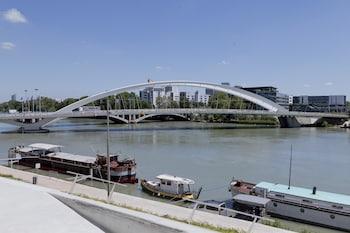 Hotel ibis Lyon Gerland Musee des Confluences