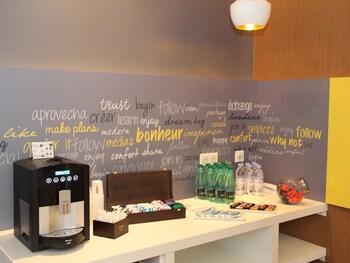 Hotel ibis Lyon Gerland Musee des Confluences