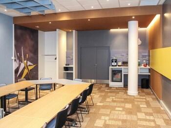 Hotel ibis Lyon Gerland Musee des Confluences