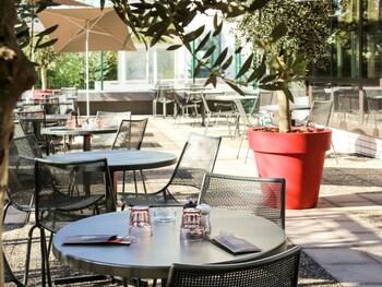 Hotel ibis Lyon Gerland Musee des Confluences