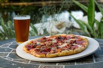 DoubleTree by Hilton Hotel Anaheim - Orange County
