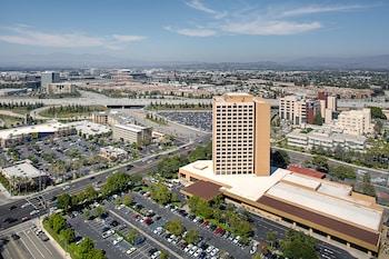 DoubleTree by Hilton Hotel Anaheim - Orange County