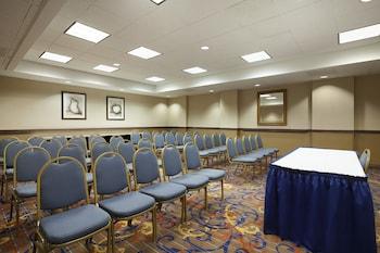 Embassy Suites by Hilton Santa Clara Silicon Valley