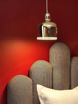 Hotel Paradis Paris