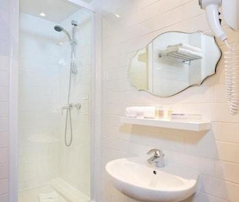 Hotel Paradis Paris