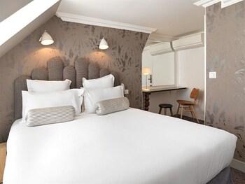 Hotel Paradis Paris