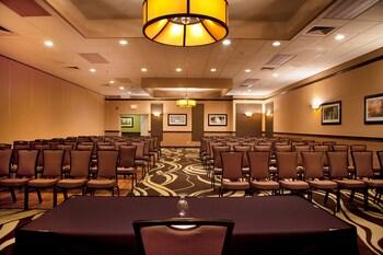 Best Western Plus North Haven Hotel