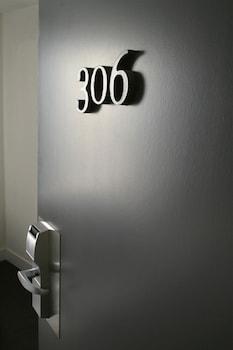 9HOTEL OPERA