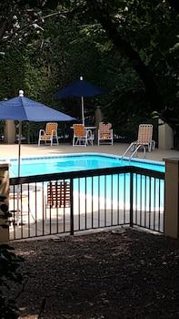 Best Western Hickory