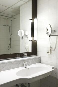 Hotel NH Luxembourg