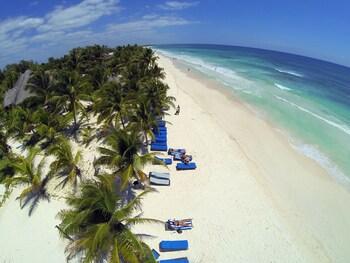 Hotel Cabañas Los Lirios Tulum