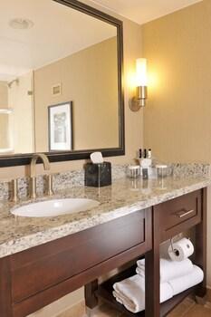 Embassy Suites by Hilton Des Moines Downtown