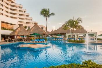 Royal Solaris Cancun Resort All Inclusive