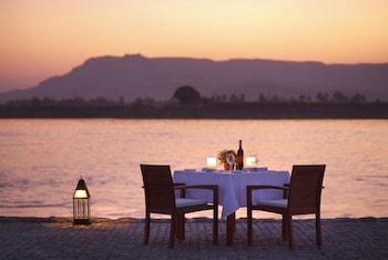 Hilton Luxor Resort & Spa
