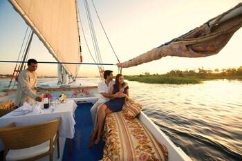 Hilton Luxor Resort & Spa