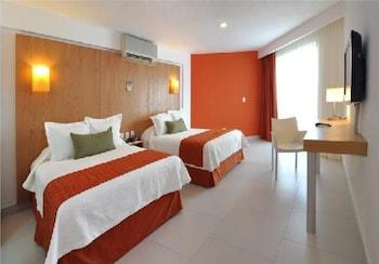 Ramada Cancun City