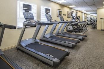 Crowne Plaza Suites Pittsburgh South
