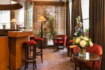 HÔTEL PAVILLON MONCEAU