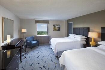 Sheraton Silver Spring Hotel