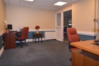 Ramada Seekonk Providence Area