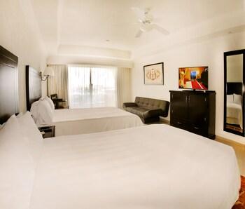 Gran Caribe Resort