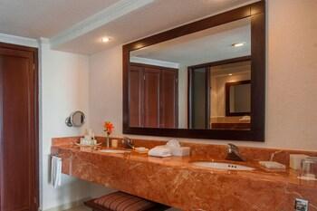 Gran Caribe Resort