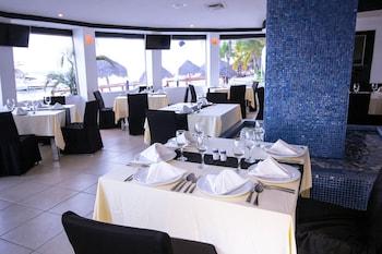 All Ritmo Cancún Resort & Waterpark
