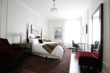 The Fort Garry Hotel