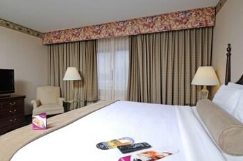 Crowne Plaza Nashua