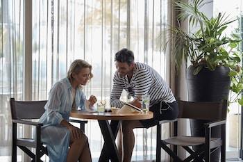 LOUIS APOLLONIA BEACH HOTEL