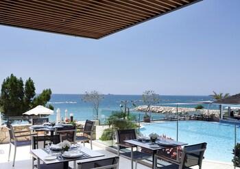 LOUIS APOLLONIA BEACH HOTEL