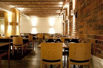 Linna Hotel