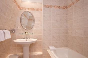 Hotel Mayfair Paris