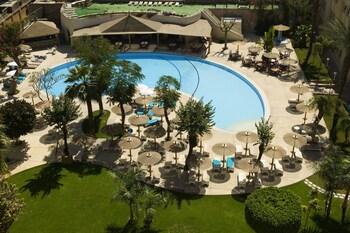 El Luxor Hotel