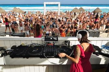 Grand Oasis Cancun