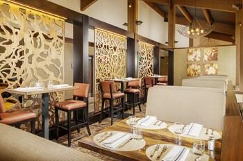 Riverhouse on the Deschutes