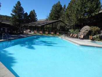 Riverhouse on the Deschutes