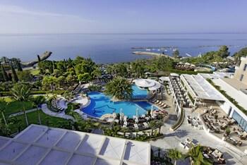Mediterranean Beach Hotel