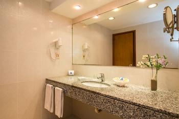 Hotel Armon Suites