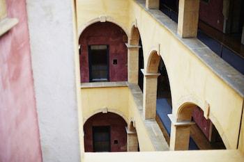 Cour des Loges - Les Loges