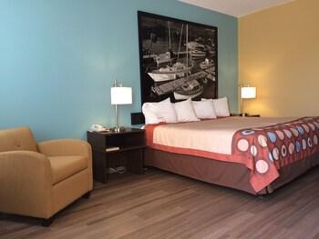Super 8 Thunder Bay