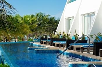 Hotel Flamingo Cancun Resort