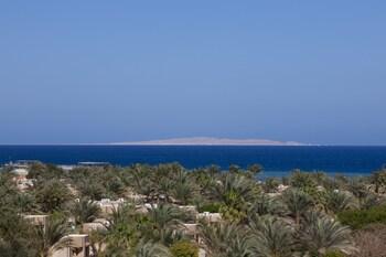 Sonesta Pharaoh Beach Resort