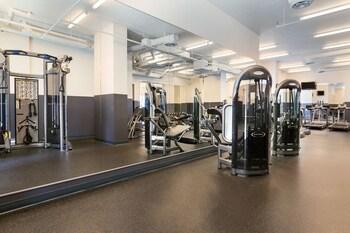 Coast Coal Harbour Hotel by APA