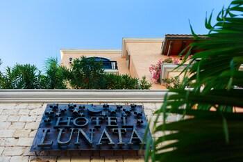 Hotel Lunata