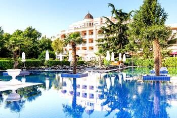 Grand Hotel & SPA Primoretz
