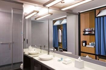 Aloft Tulsa Downtown
