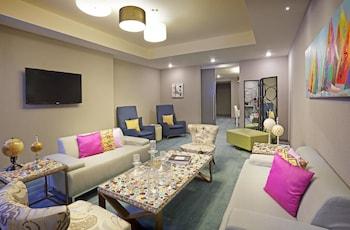 Aloft Panama