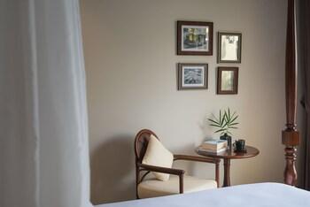 Essence Hoian Hotel & Spa
